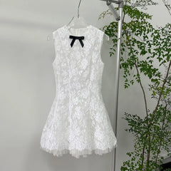 Fluffy sleeveless chic bow decorated lace mesh A-line waisted dress