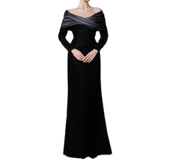 Shoulderless Sleeve Luxurious Black Velvet Mermaid Gown