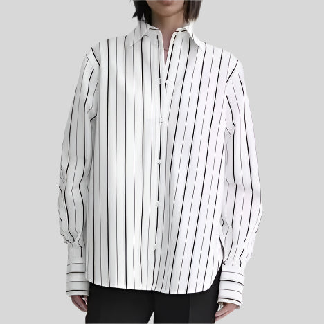 Black and White Striped Loose with A Wide Shoulder and Sleeve Top